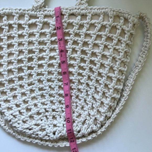 Madewell Crochet Bag - Picture 6 of 7